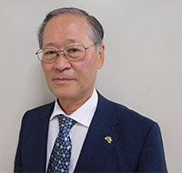 uchiyama.jpg